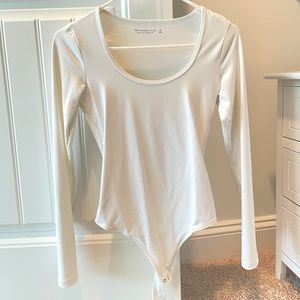 COPY - Abercrombie & Fitch bodysuit